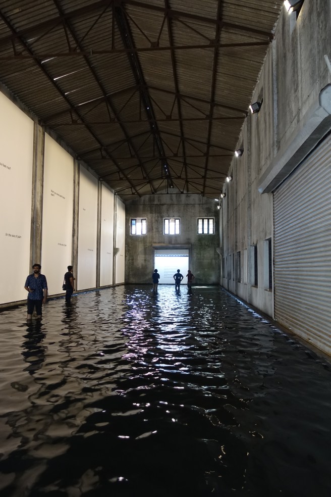 Syrischer Bub Installation